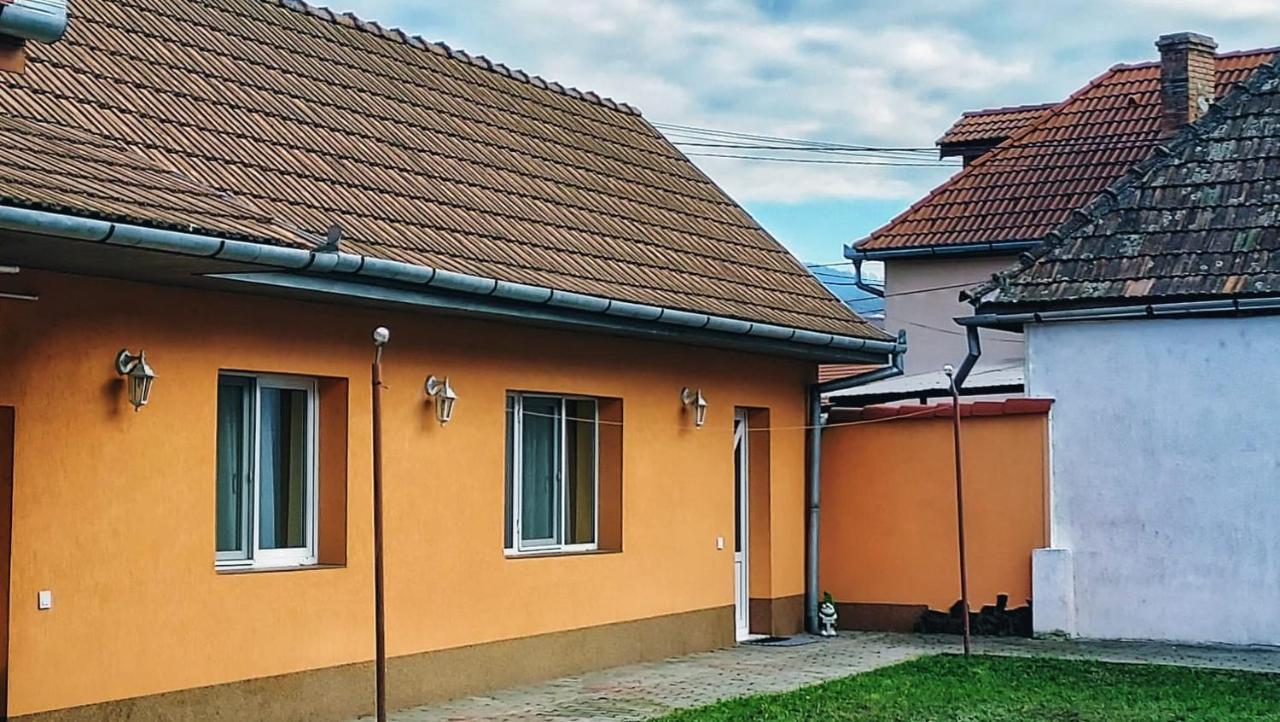 Apartament Lightning Vacation House Sighișoara Zewnętrze zdjęcie